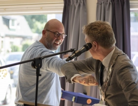 Koninklijke onderscheiding voor Renze Engelkes